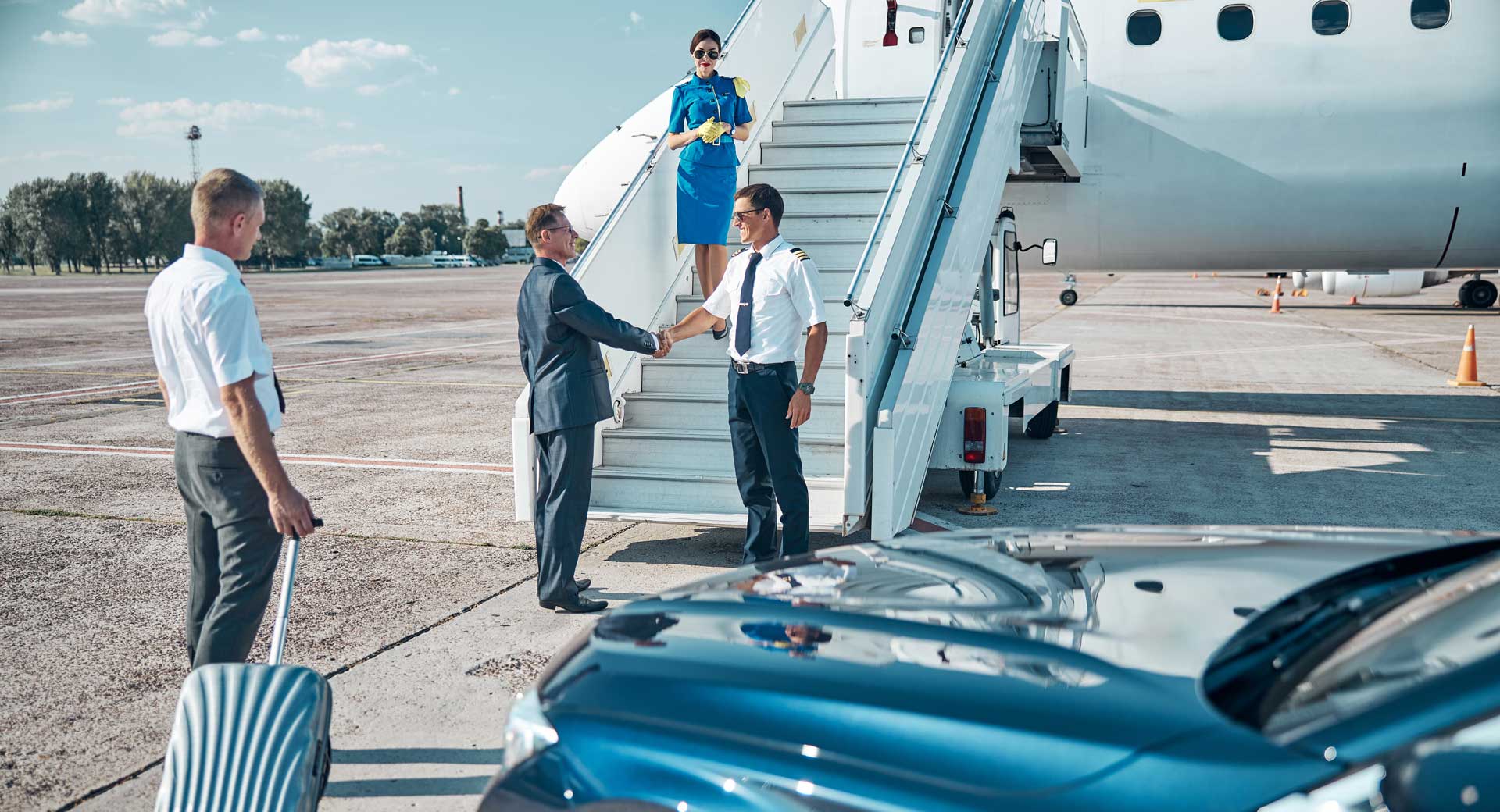 UNB Aviation