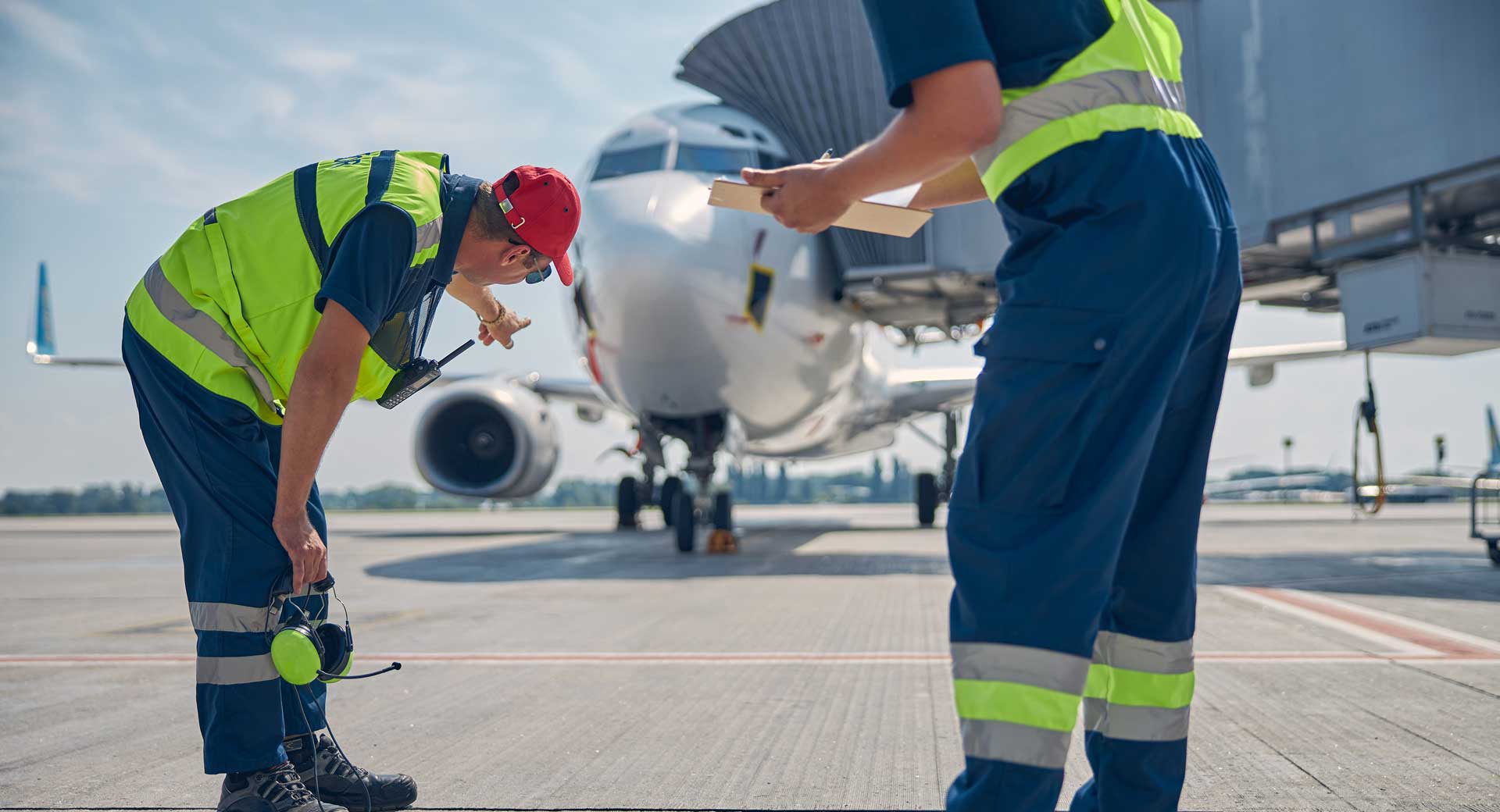 UNB Aviation